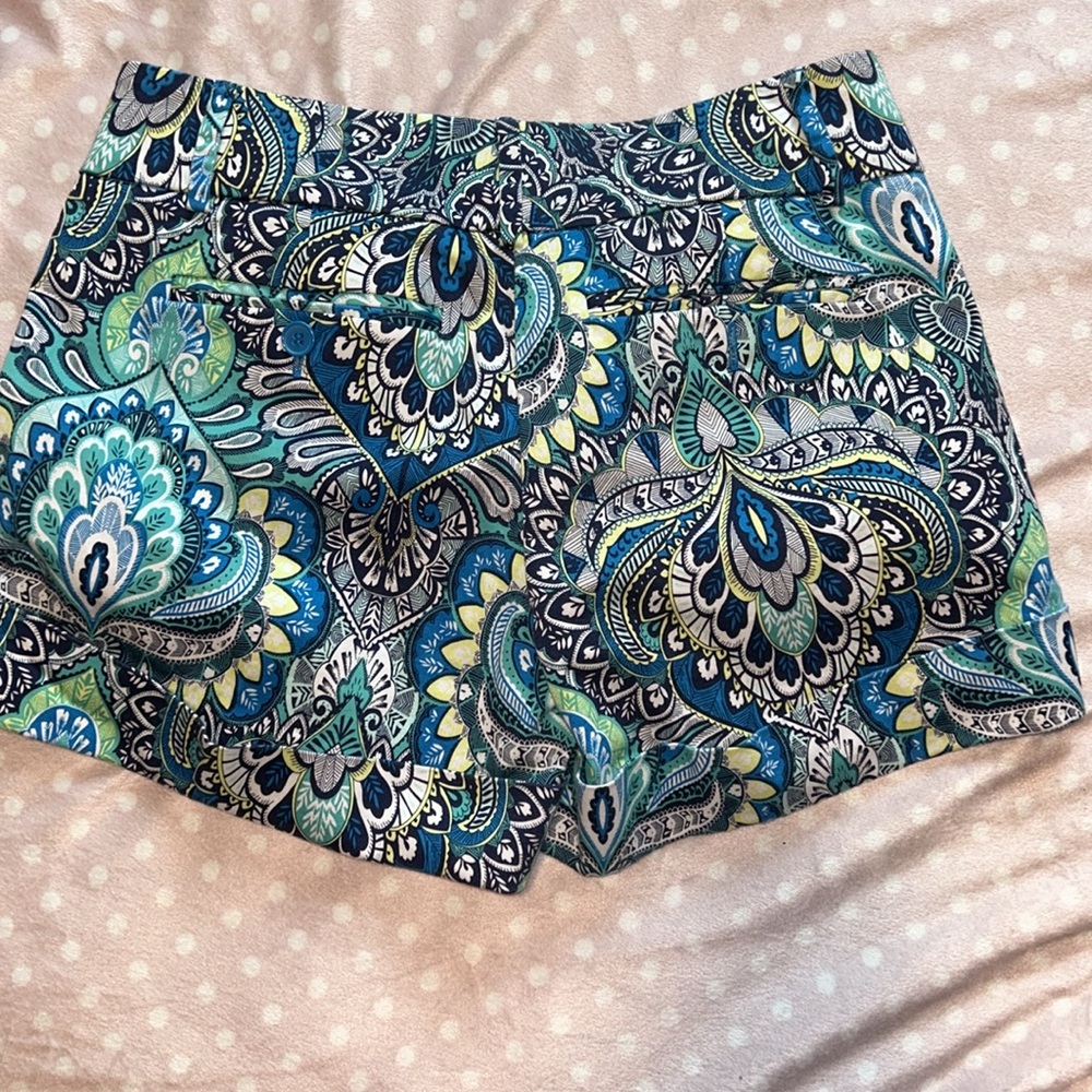 Paisley Shorts 🩳 - Picture 4 of 6
